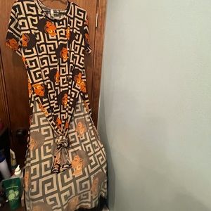 Plus size dress